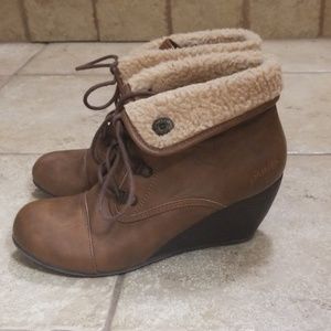 Women's Blowfish booties size 9.5